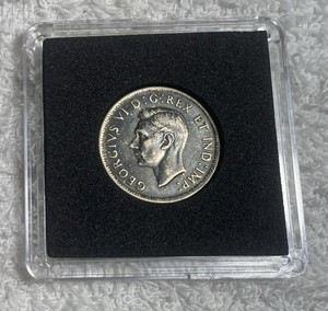 1944 WWII Silver Canadian Quarter Beautifully Toned, Almost UNC, Square Capsule 