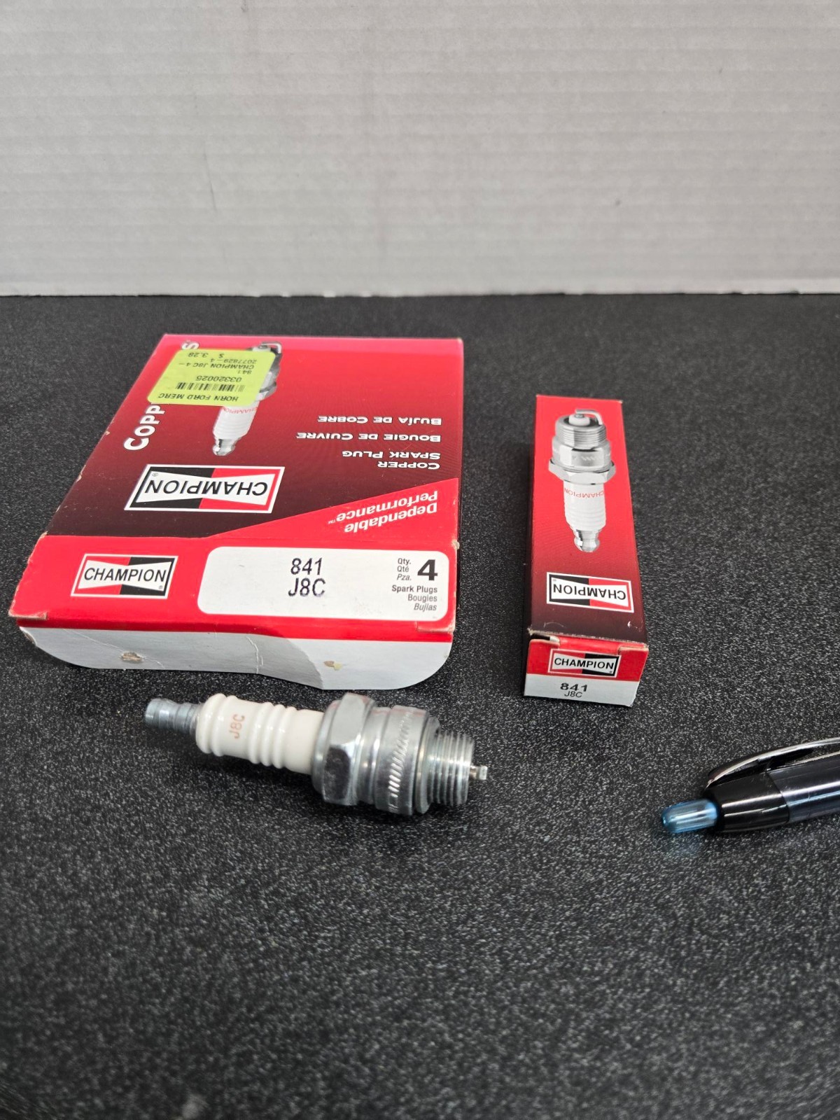 Champion 841 Copper Plus Spark Plug J8C - 4 Pack