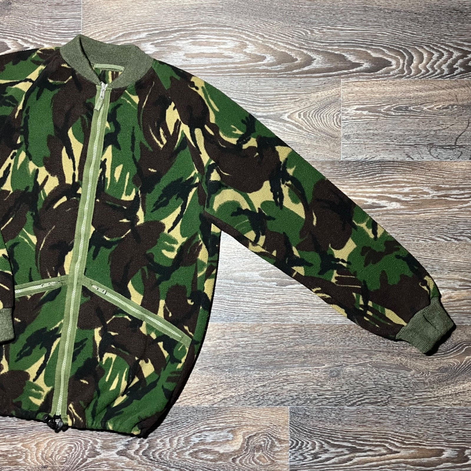 Vintage 90s NATO British Army DPM Camo Fleece DCTA Bomber Jacket size 180/96 M/L image 4