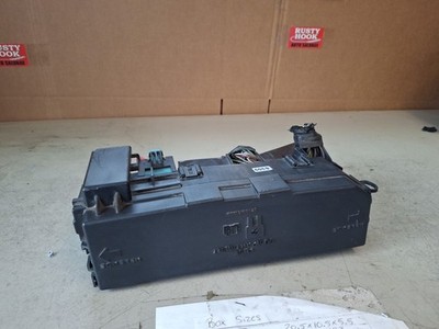 2010 Ford Focus Engine Fuse Box 8S4T-14A003-BB