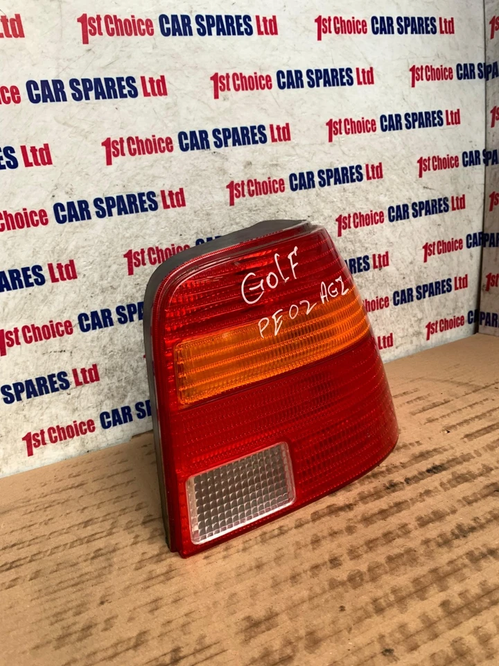 LÁMPARA LUZ TRASERA LADO CONDUCTOR VOLKSWAGEN GOLF HATCHABCK 5 PUERTAS MK4 A4 2002 Foto 2 de 4