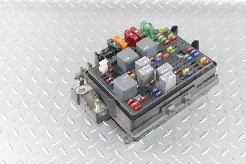 00-02 SIERRA 4.8L Engine Electrical Power Fuse Relay Power Distribution Box OEM Foto 4 de 4