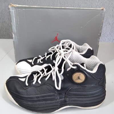 1997 NDS Size 9 Nike Jordan Team 1 Black White Sneakers 136003-101 W/ OG Box