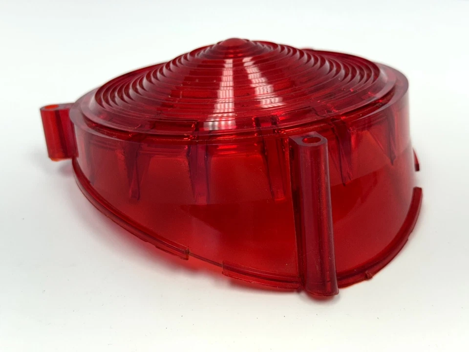 Dodge Dart Pioneer Seneca Phoenix 1960 lente de luz trasera 2093023 nuevo en stock Foto 4 de 4