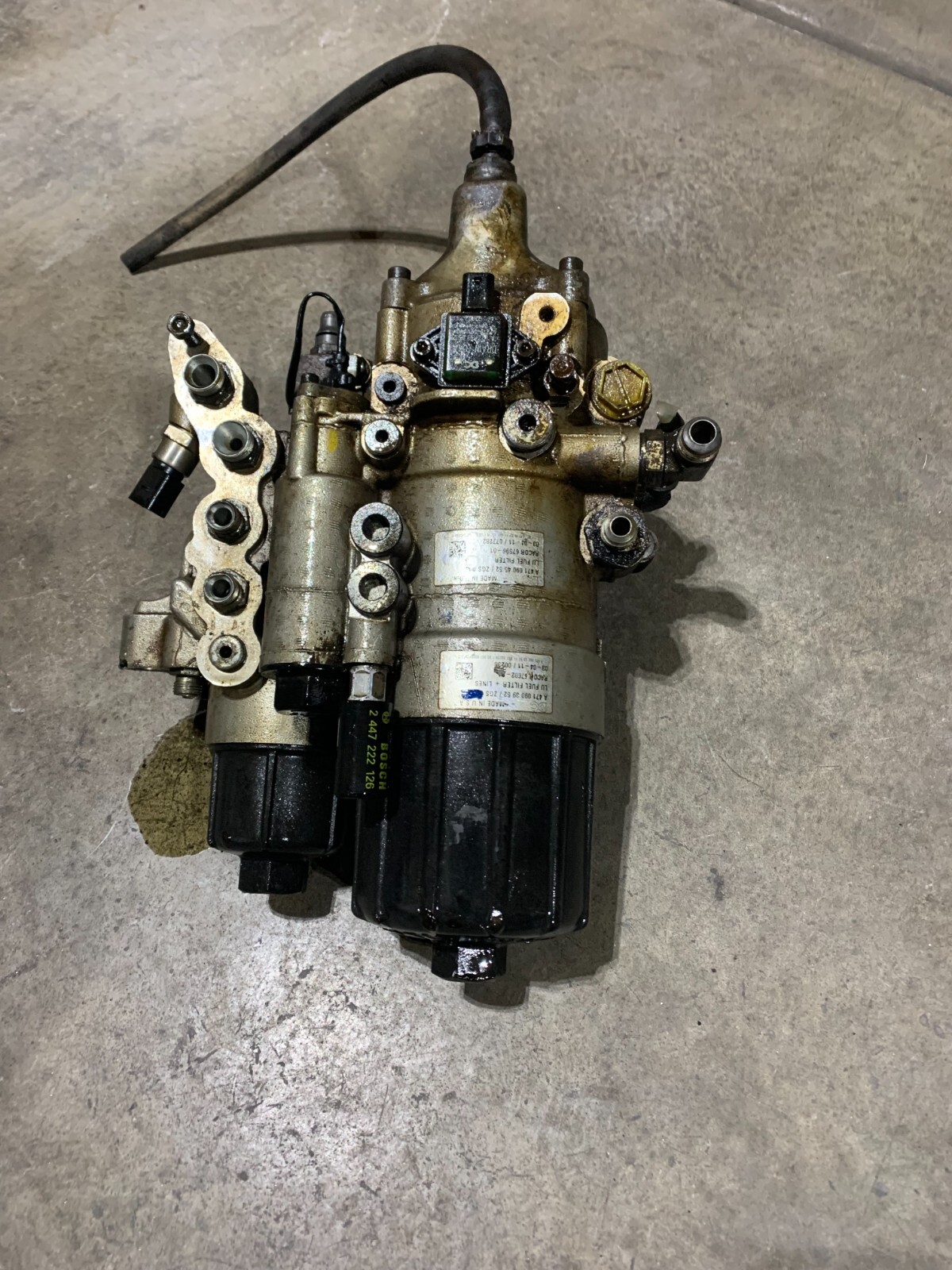 dd15 & dd13 fuel filter housing p/n A4710904552/ZGS003 freightliner