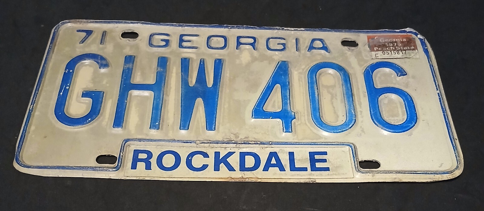 1971 GEORGIA METAL LICENSE PLATE CAR TAG VINTAGE WALL HANGER  ROCKDALE - GHW 406