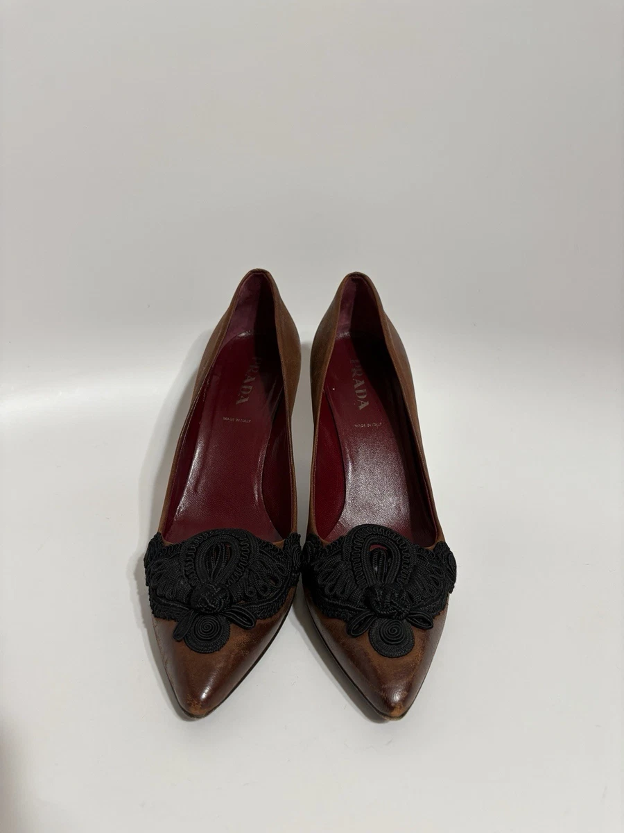 靴 Vintage Prada Brown Satin Heels 38 25961273_55886512_1000.jpg