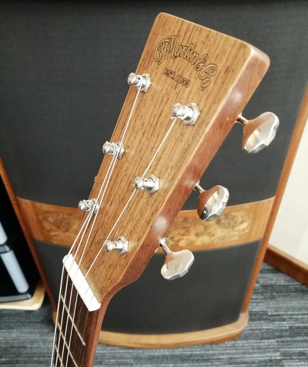 Martin D-19 190th Anniversary Dreadnought 2023 Mint Adirondack mit OHSC