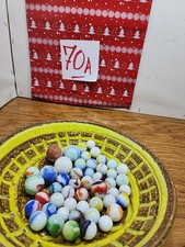 35 OLDER MULTI COLOR GLASS MACHINE MADE MARBLES 5/8" INCH 5 1" Shooters