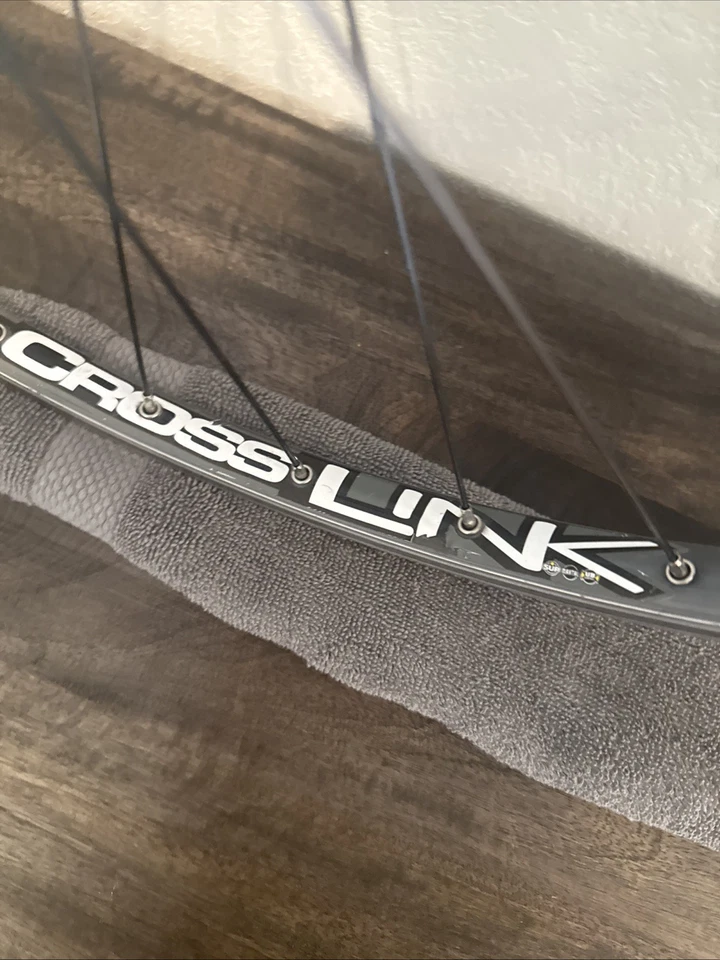 Juego de ruedas vintage Mavic Cross Link Rim Brake años 90 "26 MTB Foto 2 de 4