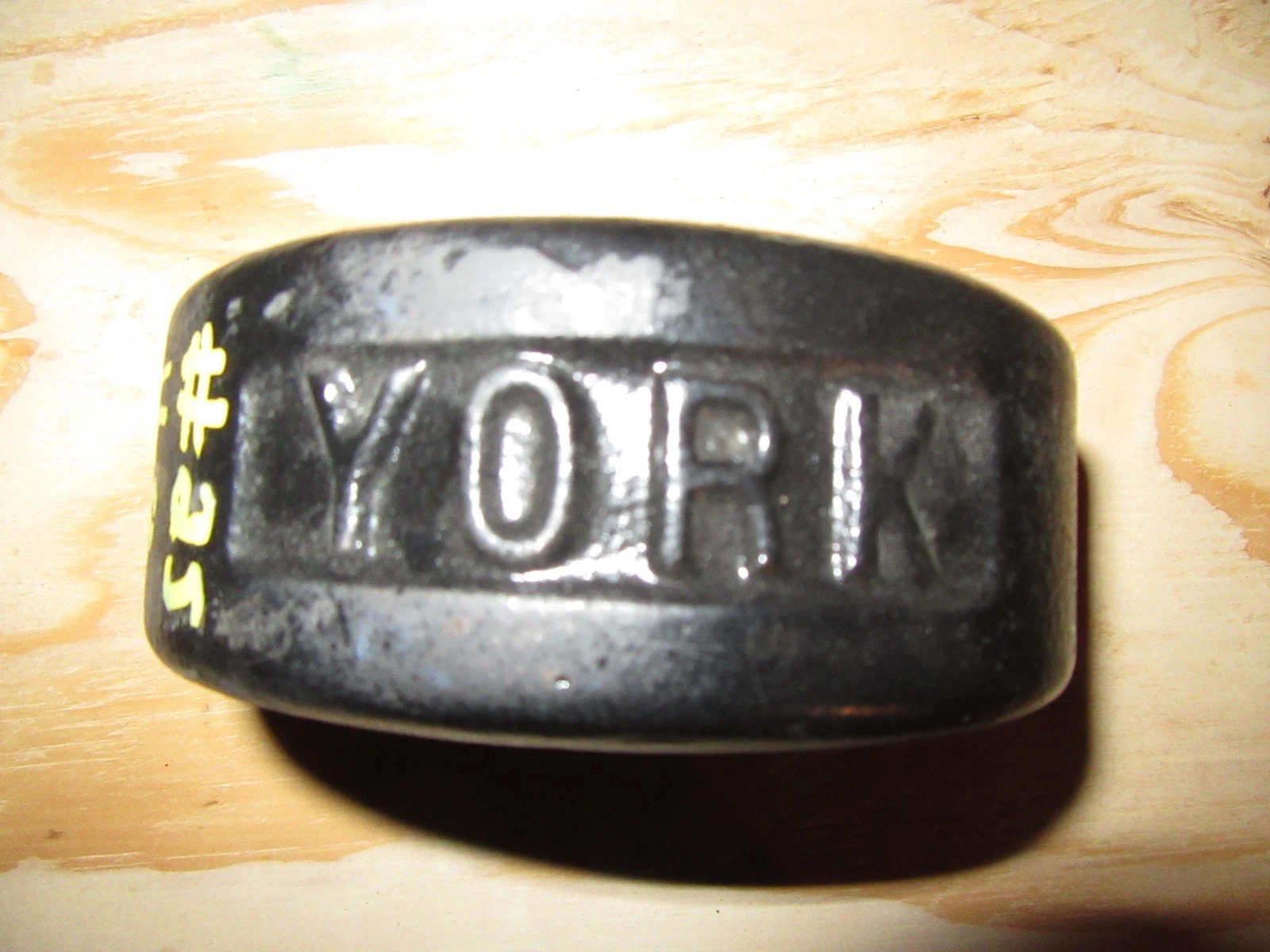 YORK Roundhead Half 25 Pound Blob Grip YORK Side 1st Generation