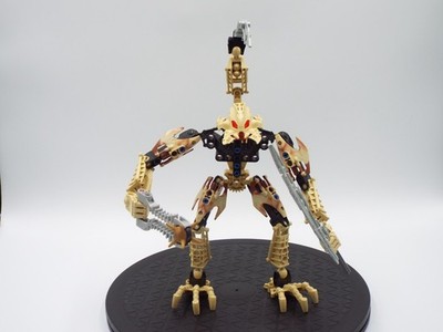 LEGO BIONICLE GLATORIAN VOROX (8983) COMPLETE WITH SPIKED FRUIT *FREE SHIPPING*