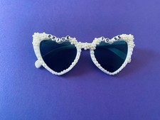 Bride To Be White Pearl Glasses - Hen or Wedding