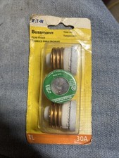 Bussman BP/TL-30 30 Amp Time Delay Plug Fuses 3 Count Carded