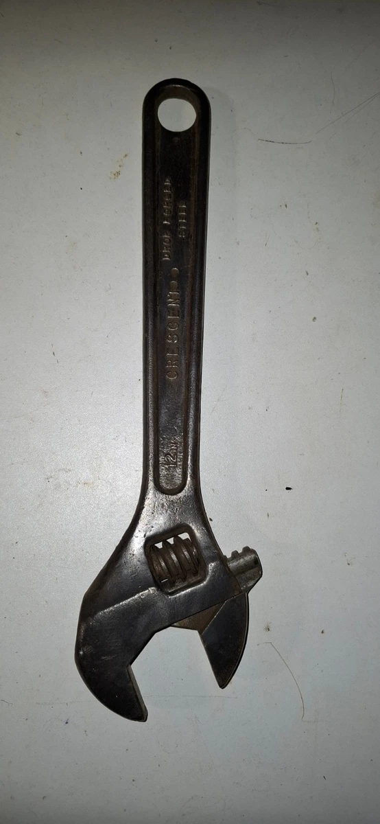 n° 385 OLD TOOL OUTIL ANCIEN Petite Clé a Molette