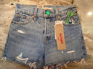 LEVI’s New With Tags Custom Shorts