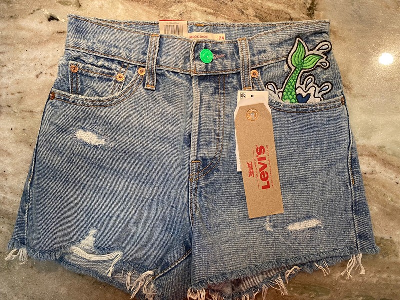 LEVI’s New With Tags Custom Shorts
