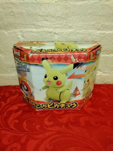 Jouet télécommande Pikachu et manette pokeball, rare Pokémon Takara Tomy avec boîte - Photo 1 sur 5