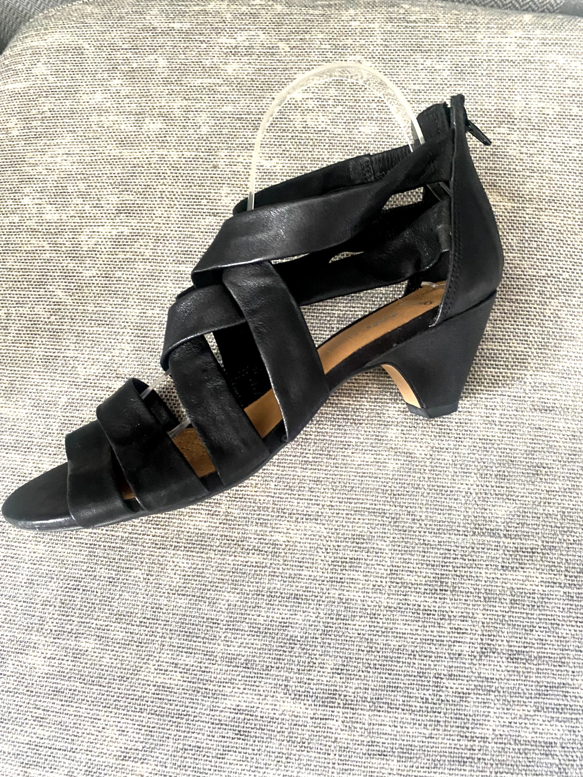 Sandali gladiatore Clarks tacco basso morbidi neri in pelle con cinturino UK 6 5 (vestibilità D) NUOVI