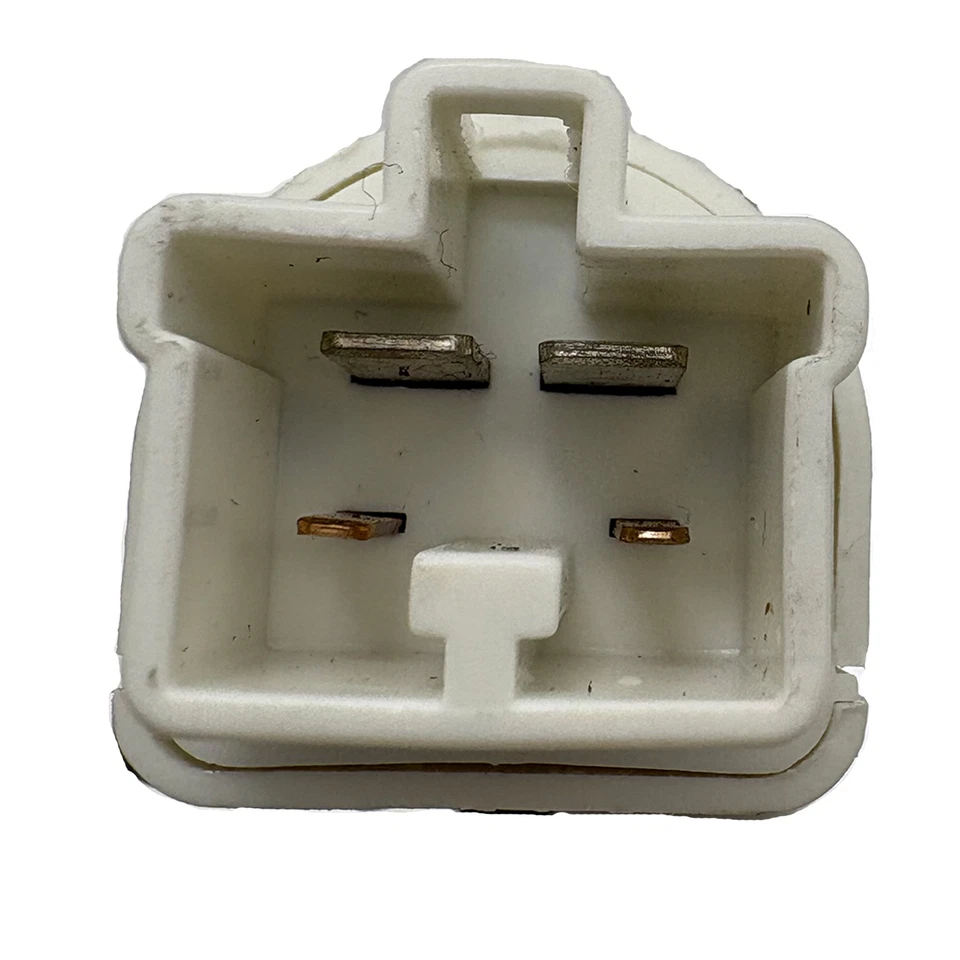 84340-19025 Rear Brake Stop Light Lamp Switch for Scion tC Toyota Celica Foto 3 de 4