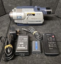 Sony Handycam CCD-TRV218E Camcorder Video8 Tape Video Camera TESTED