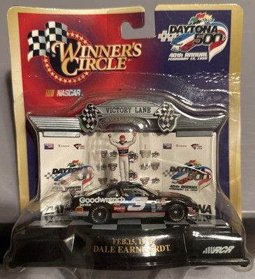 Winners Circle Dale Earnhardt #3 Daytona 500 Car & Figure Kenner 1998