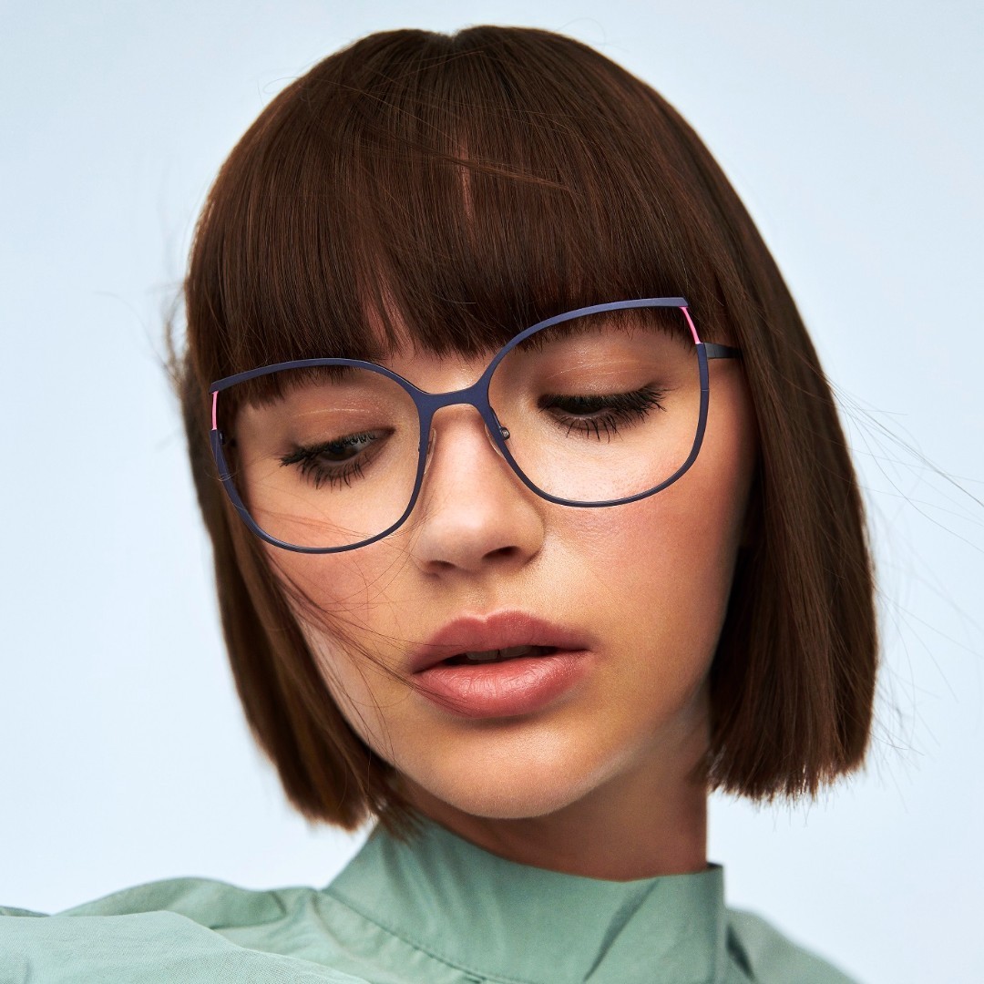 Lunettes Face à Face Niludo 2 vertes et roses pour un look quotidien chic