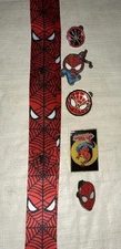 Spiderman lanyard starter set with 5 Disney Trading Pins NEW