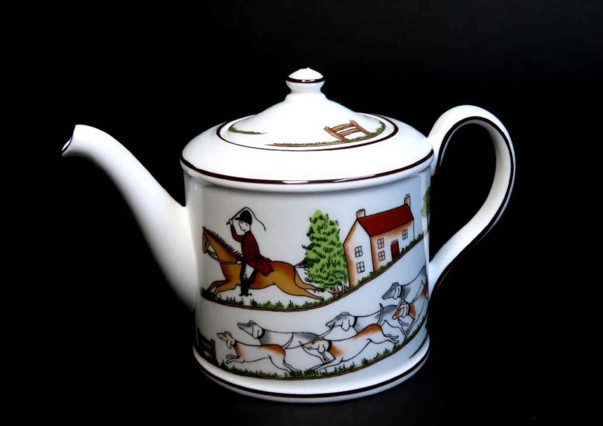 新品黒壺ウェッジウッド ハンティングシーン ティーカップ＆ソーサー