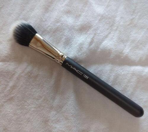 MAC❣️ #159s Synthetic Duo Fibre Blush Brush new full size for cheek face makeup - Picture 1 of 1