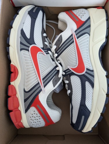 Size 11.5 - Nike Air Zoom Vomero 5 USA - HJ3859-025 - Picture 3 of 10