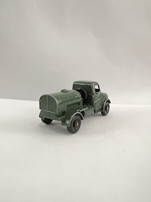 MATCHBOX 　No.71 Army Water Truck Matchbox Lesney Military MB 71 Austin 200 Gallon Water Truck (788