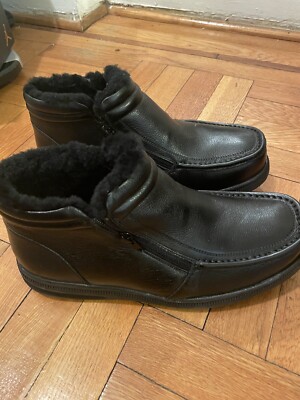 Men Warm Winter boots Size 8.5 brand new