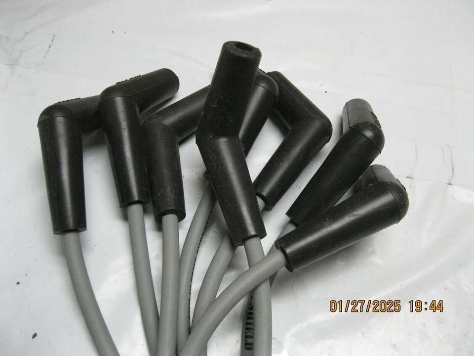 Spark Plug Wire Set-Direct Fit Armor Shield 834AS (box rough) Foto 3 de 4