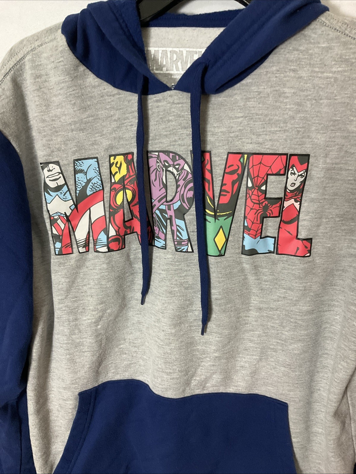 Marvel Characters Logo Graphic Pullover Hoodie Me… - image 4