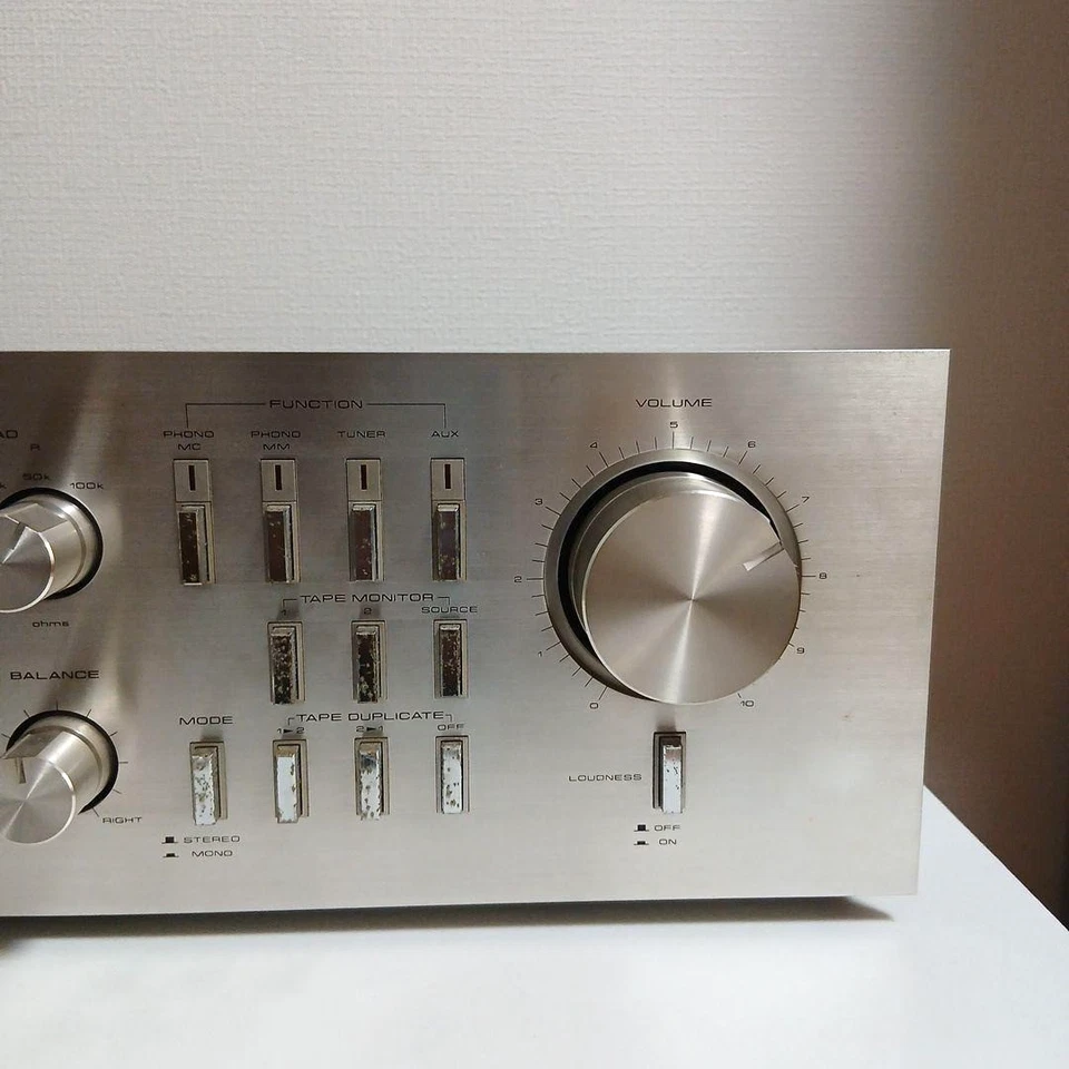 Amplificador integrado de audio estéreo vintage Pioneer A-8800X usado Foto 3 de 4