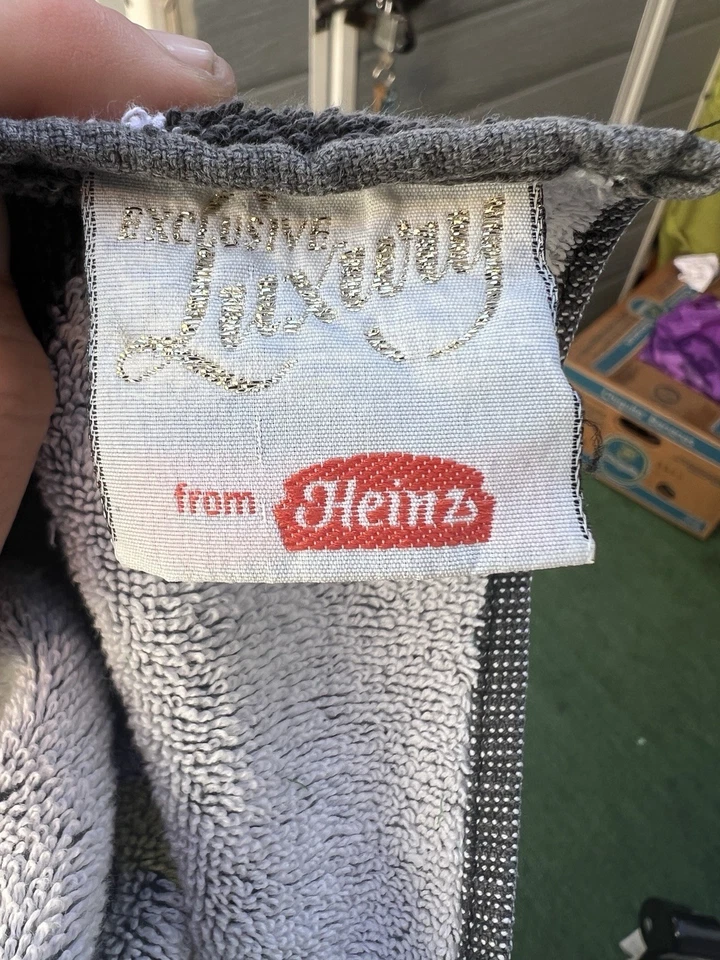 Heinz Baked Beans Towel- Perfect Condition-VINTAGE - Image 2 of 3