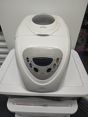 Sunbeam 005891-000-000 Programmable Bread Maker Machine - White