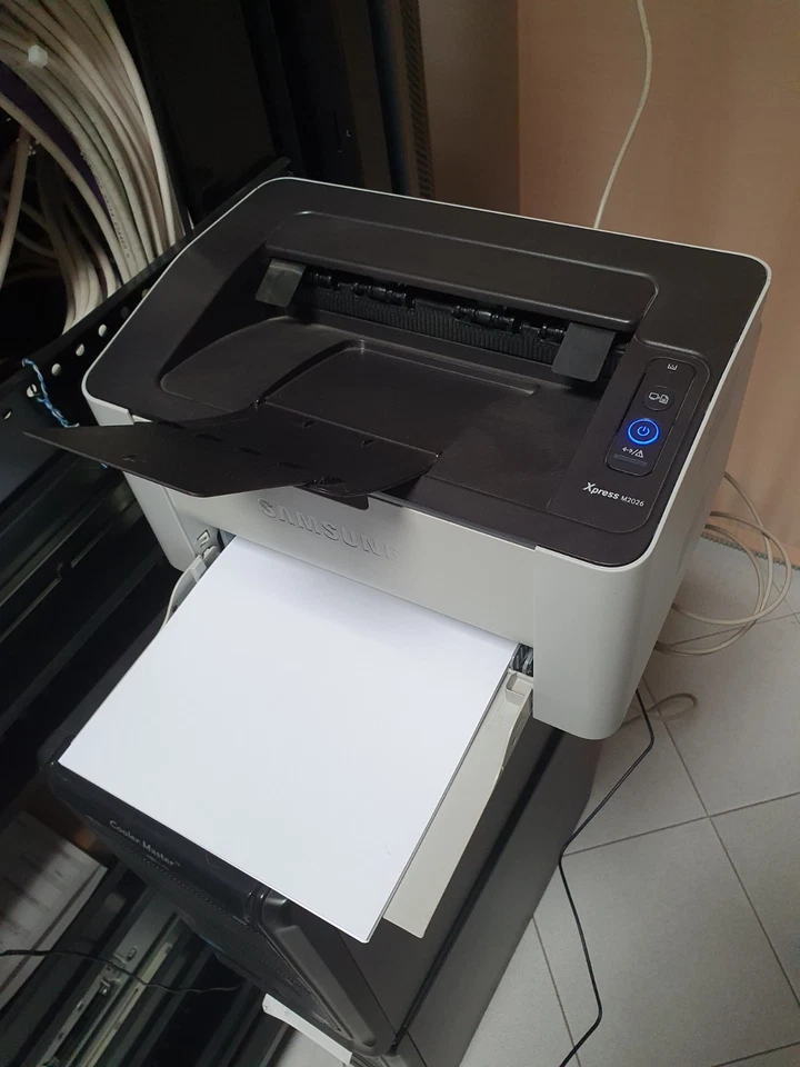 Stampante laser Samsung SL-M2026 bianco e nero, USB, fronte retro manuale - Immagine 2 di 4