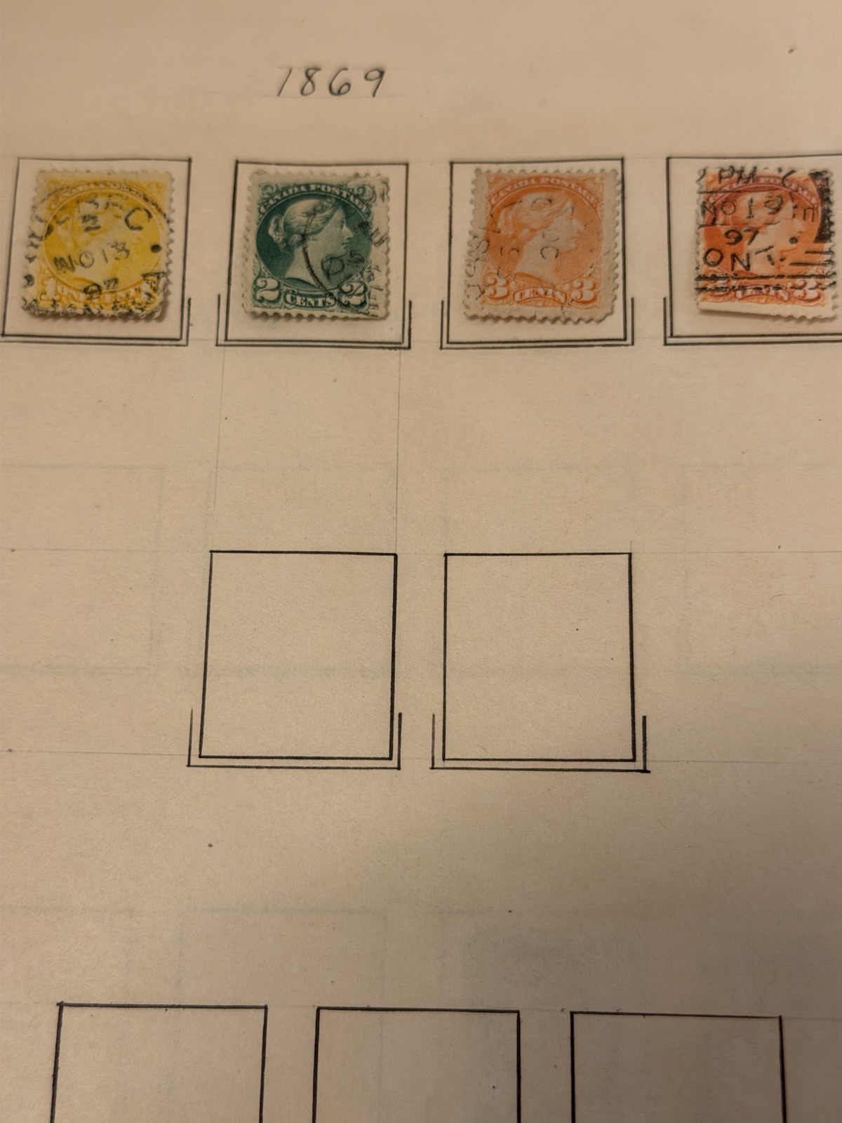 Lot Of Vintage Antique USA & Foreign Stamps Used Variety Lot B9