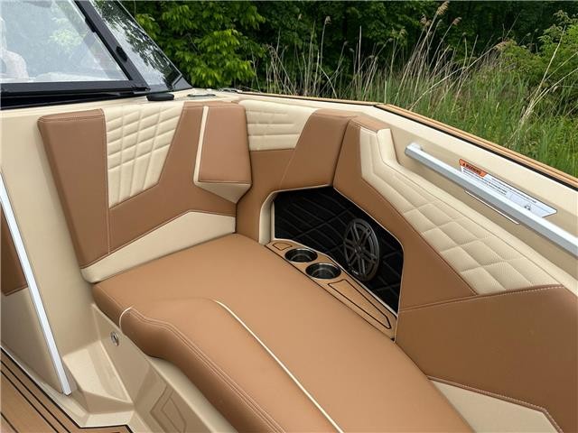 2025 Nautique S23  Sahara Sand