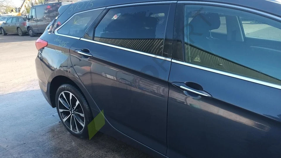 MK1 HYUNDAI I40 Right Rear Door ESTATE 770043Z000 - Image 3 of 4