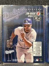 2001 MLB Showdown Base Set - Commons + Foils + 1st Editions + Misprint (#1-244)