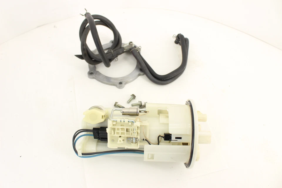 2014 YAMAHA YZF R1 FUEL PUMP GAS PETROL SENDER UNIT 14B-13907-00-00 Foto 4 de 4