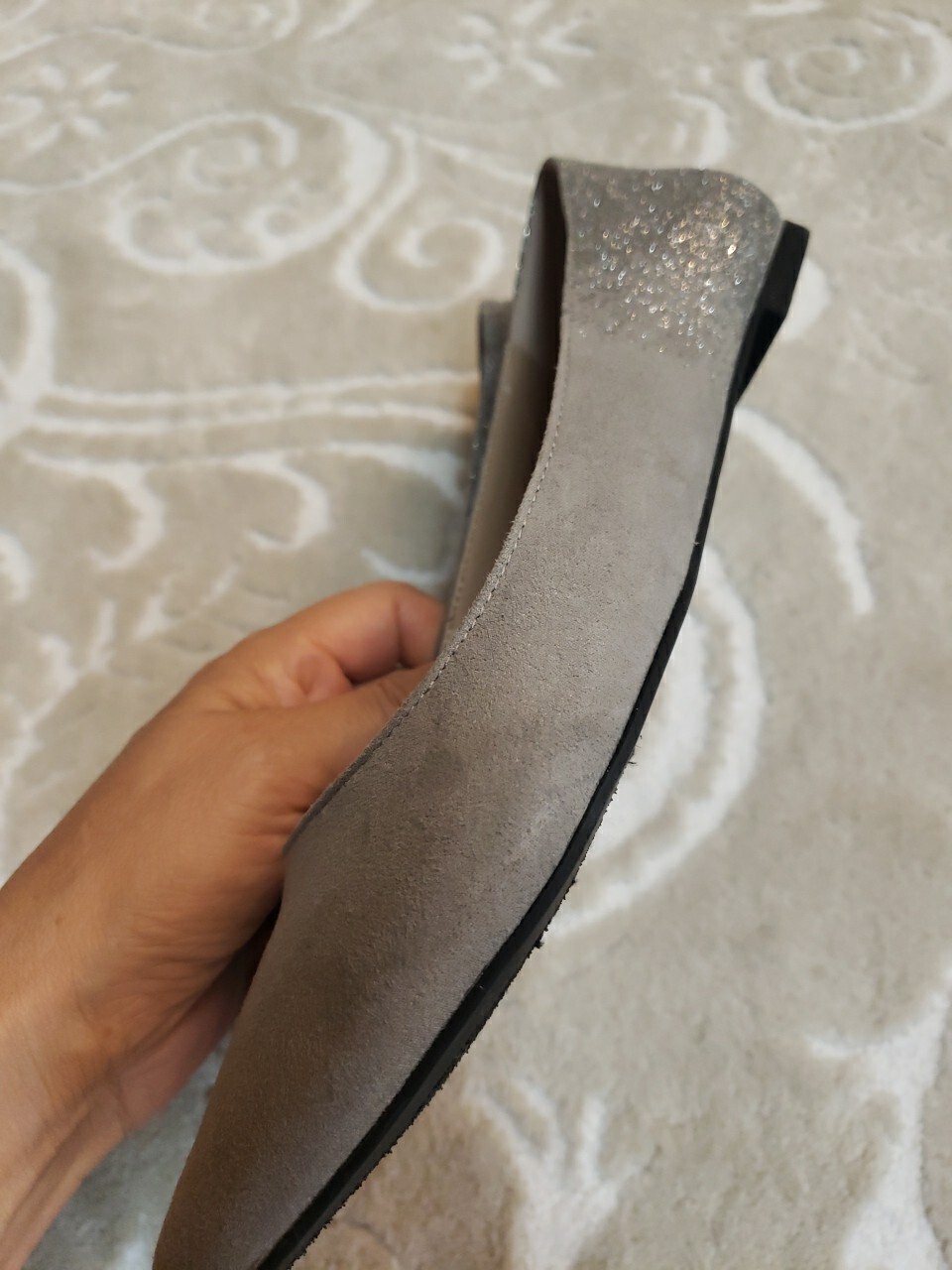 BCBGeneration Silver Flats Women's 9B Sparkly Gli… - image 3