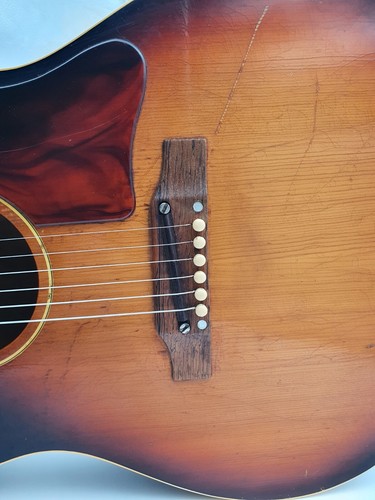 Gibson 1967 LG-1 Vintage Sunburst Acoustic Guitar [Very Good] with Case - Picture 8 of 19
