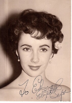 T - Elizabeth Taylor Autograph 3x5 PHOTO w/COA | eBay