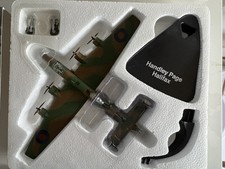 HANDLEY PAGE HALIFAX RAF WW11 Aircraft Atlas Editions 1:144 Scale Model Britain 