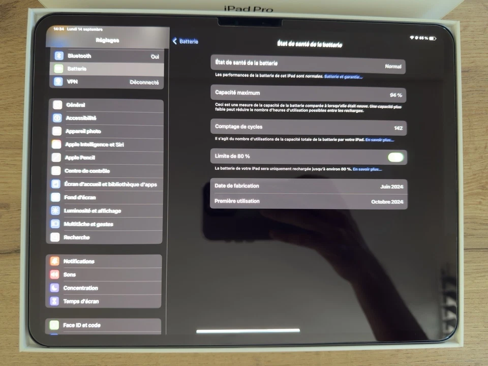 Apple iPad Pro 13-inch (M4) · 256GB · Wi-Fi, photo 3 sur 5