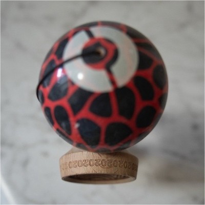 Sweets Kendamas Japanese Kendama Toy Red Black Design Wooden Handle